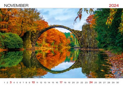alt="Bildkalender World Wonders November"