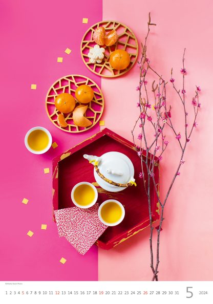 alt="Bildkalender Time for Tea Mai"