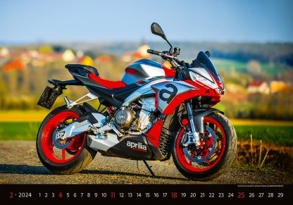 alt="Bildkalender Motorbikes Februar"
