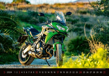 alt="Bildkalender Motorbikes März"