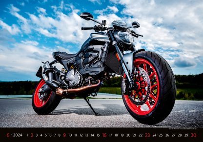 alt="Bildkalender Motorbikes Juni"